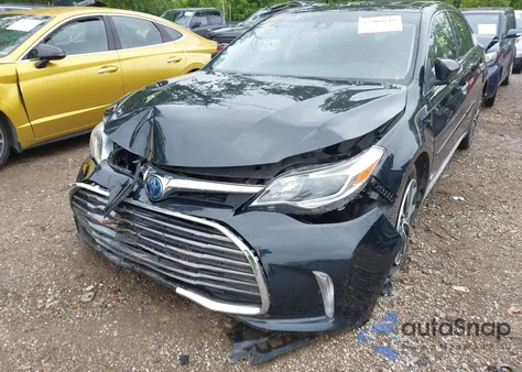 2018 Toyota Avalon Hybrid Xle из США, поврежденный, VIN 4T1BD1EB4JU062147